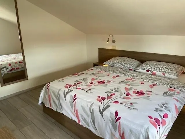 Apartment In Punat With Sea View, Terrace, Air Conditioning, Wifi 4534-4